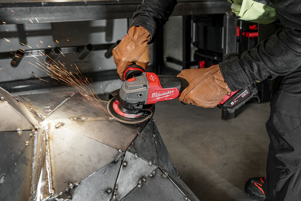 Milwaukee M18 ONEFSAG125XPDB-0X 125 MM Úhlová bruska s kolébkovým spínačem, Rapid STOP