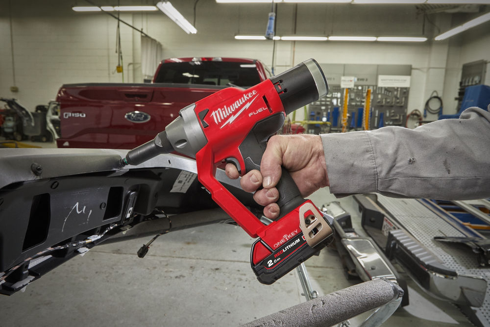 Milwaukee M18 ONEFPRT-0X Nýtovací nářadí s ONE-KEY
