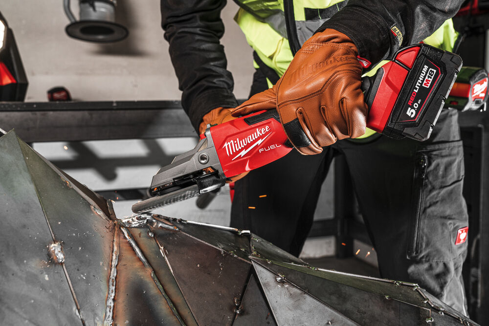 Milwaukee M18 FUEL 125 mm Úhlová bruska s plochou hlavou, brzdou FSAGF125XB-0X