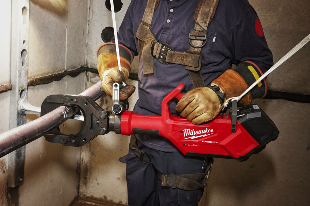 Milwaukee M18 HSFC125R-802 FORCE LOGIC hydraulické bezpečnostní nůžky na kabely 125 mm