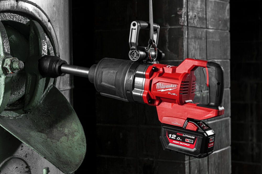 Milwaukee M18 ONEFHIWF1D-121C - 1" rázový utahovák s prodlouženým vřetenem 2711Nm
