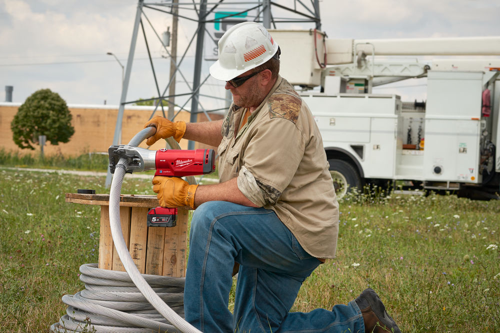 Milwaukee M18 HCC45-522C Hydraulické nůžky na nadzemní kabely FORCELOGIC