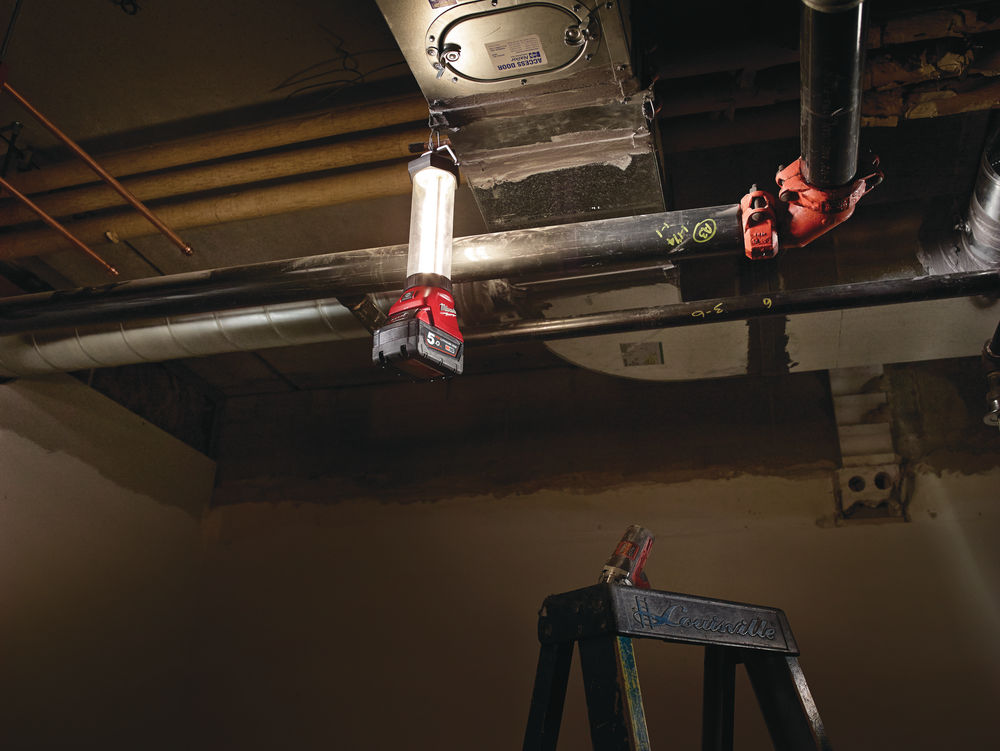 Milwaukee M18 LL-0 lucernové světlo/bez aku a nabíječky