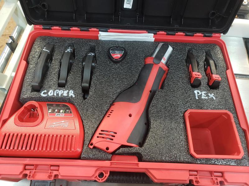 Milwaukee PACKOUT Pěnová vložka do boxu 1 (s kolečkama)