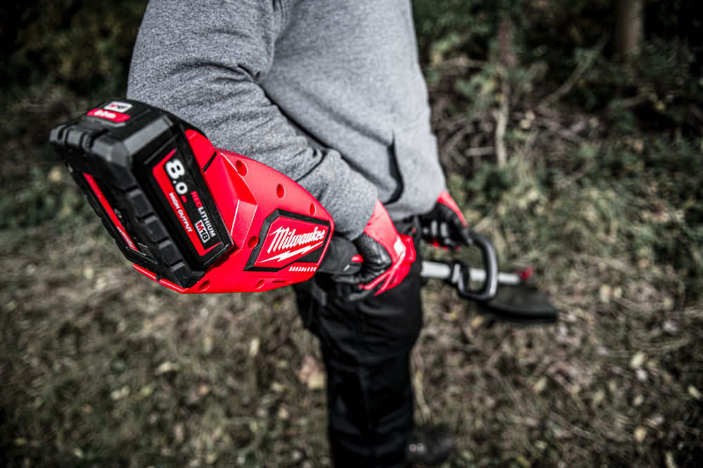 Milwaukee M18 BLLT-0 Bezuhlíková strunová sekačka