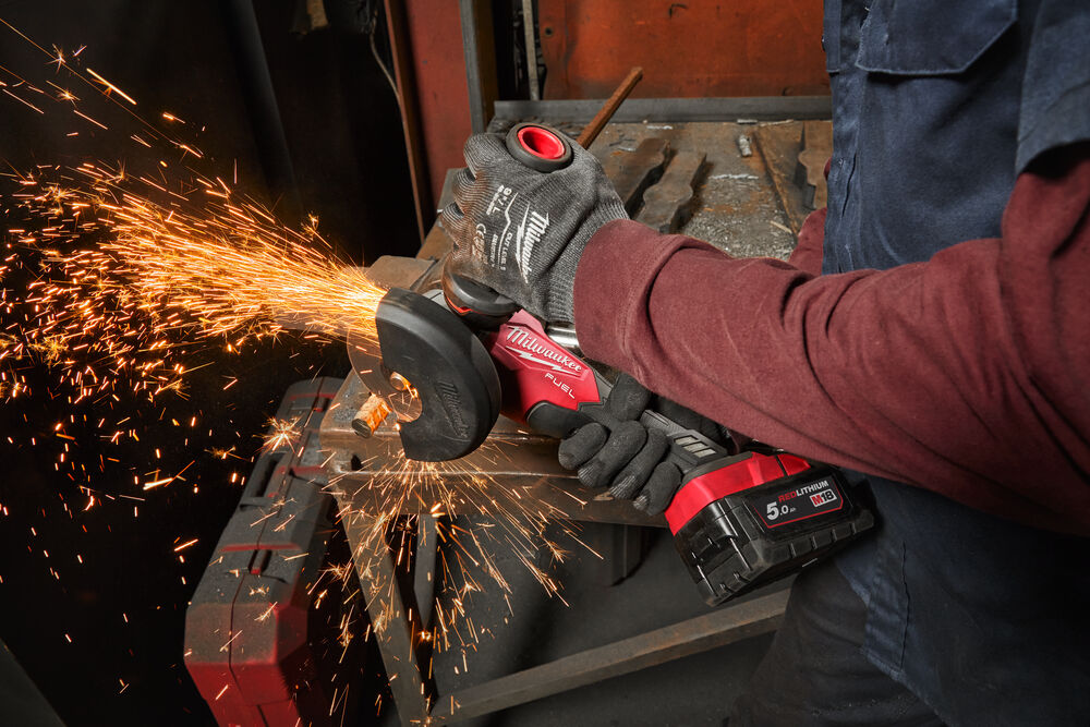 Milwaukee M18 FUEL FSAG125X-0 125 MM ÚHLOVÁ BRUSKA S POSUVNÝM SPÍNAČEM
