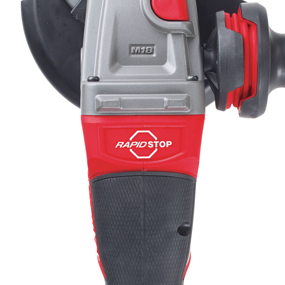 Milwaukee M18 FUEL 115 MM ÚHLOVÁ BRUSKA S KOLÉBKOVÝM SPÍNAČEM, Reg. rychlosti, Rapid STOP