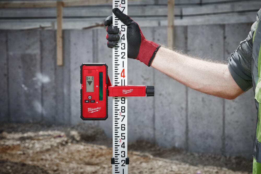 Milwaukee Detektor liniového laseru LLD50