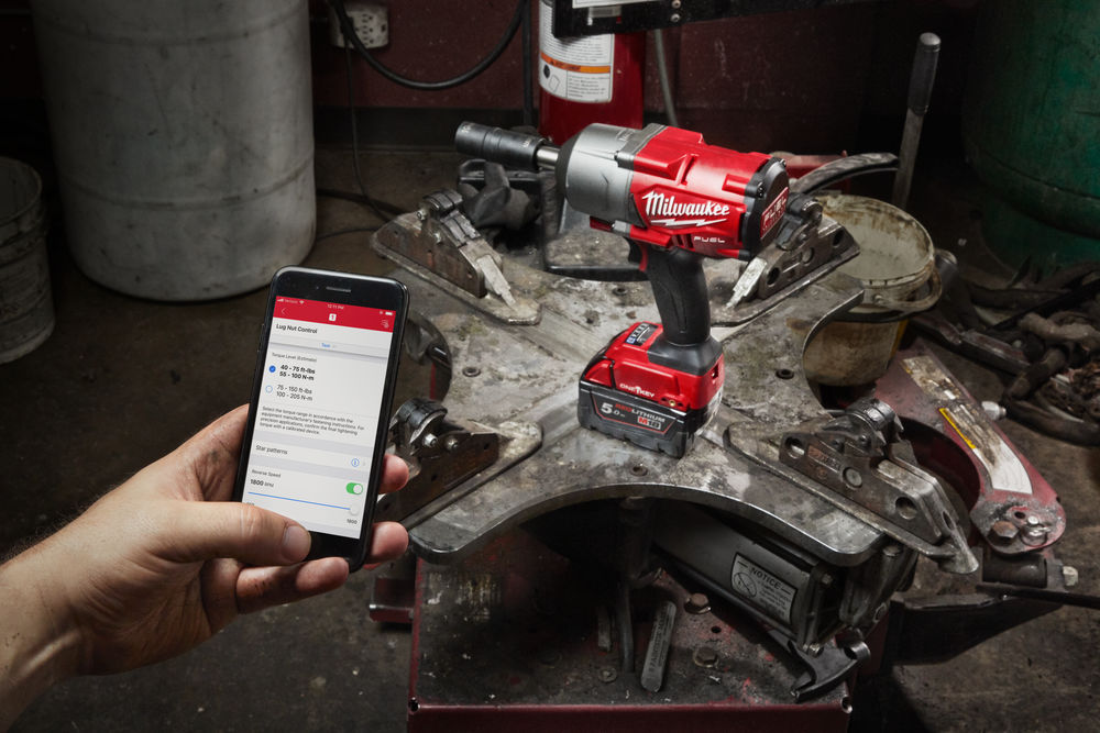 Milwaukee M18 ONEFHIWF12E-0X - 1/2" RÁZOVÝ UTAHOVÁK S PRODLOUŽENÝM VŘETENEM - 1500Nm