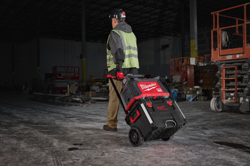 Milwuakee MXF TLIC-601 Packout Aku světlo - 15 000 lumenů