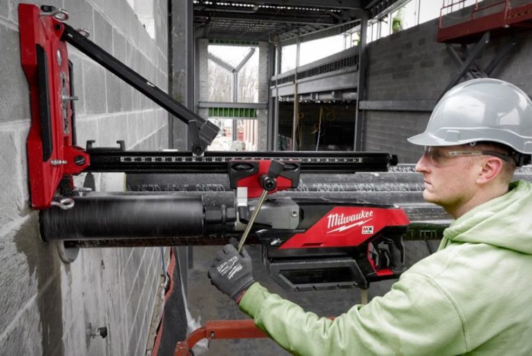 Milwaukee MXF DCD150-302C 150 mm Diamantová Jádrová vrtačka