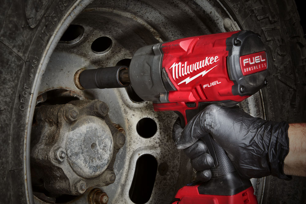 Milwaukee M18 ONEFHIWF12E-0X - 1/2" RÁZOVÝ UTAHOVÁK S PRODLOUŽENÝM VŘETENEM - 1500Nm