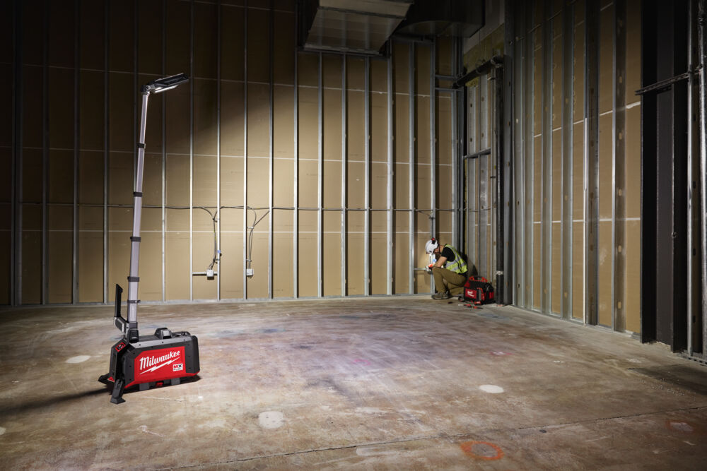 Milwuakee MXF TLIC-601 Packout Aku světlo - 15 000 lumenů