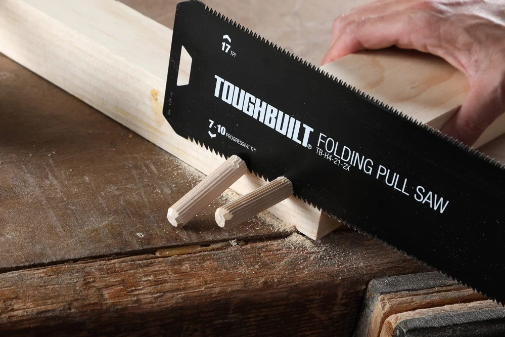 ToughBuilt Ruční skládací pilka