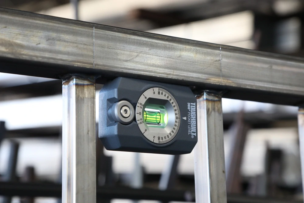 ToughBuilt Vodováha 360° magneticá