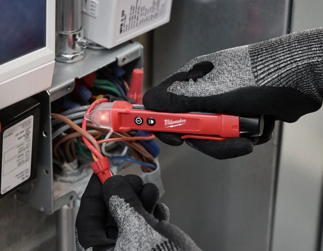 Milwaukee NCVDF Bezkontaktní detektor napětí 50–1000 V AC - s LED