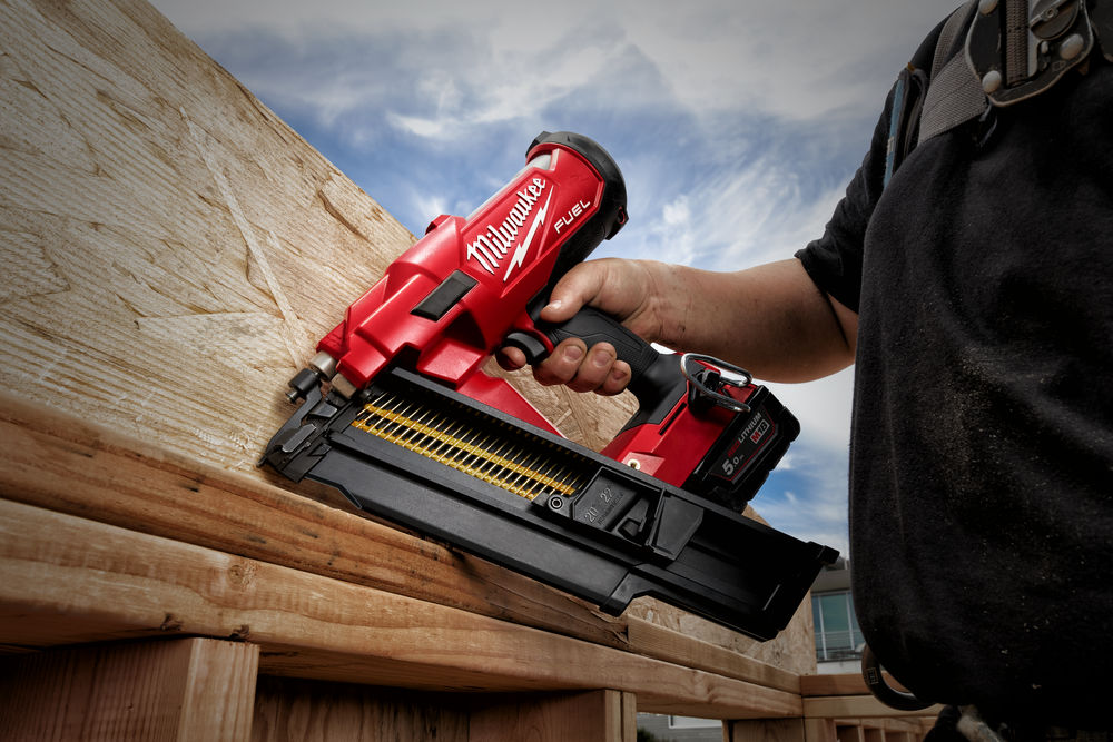 Milwaukee M18 FFN21-0C Tesařská hřebíkovačka, 50-90mm, 21°