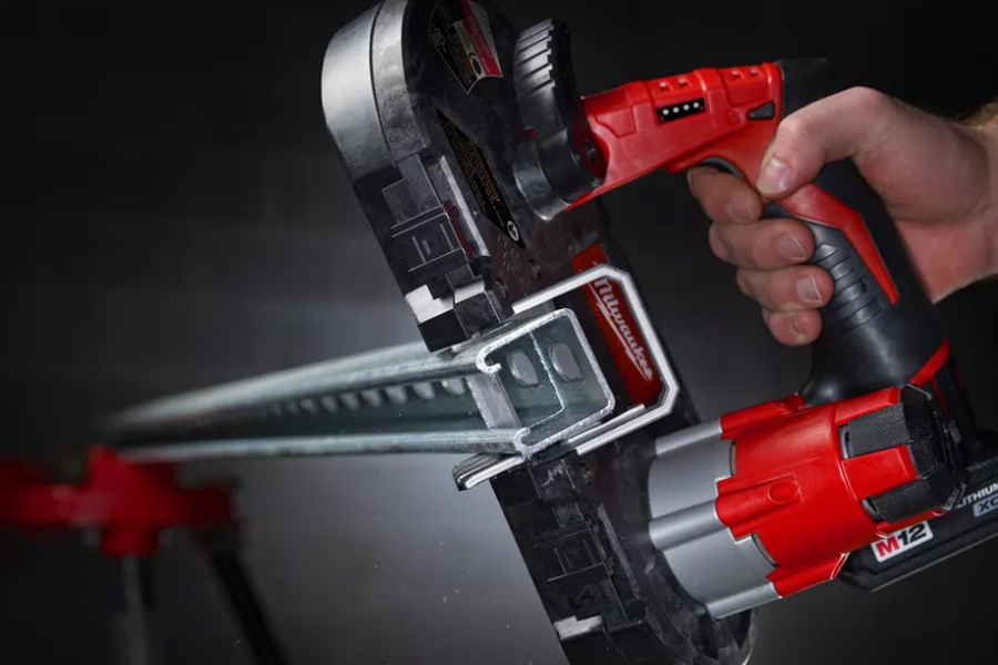 Milwaukee M12 BS-0, Kompaktní pásová pila, bez aku a nabíječky