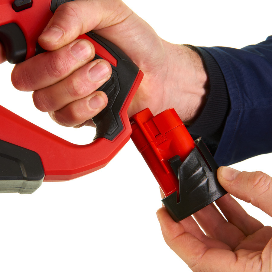 Milwaukee M12 BDC6-0, ELEKTRICKÝ ČISTIČ ODPADů - 6 mm