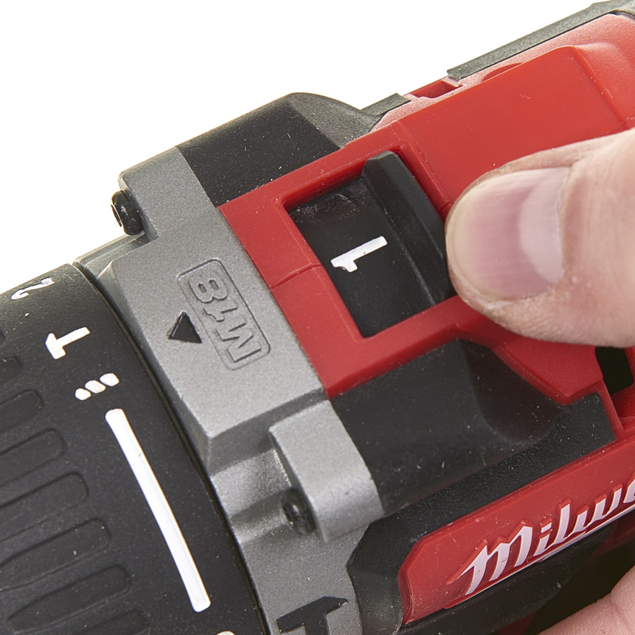 Milwaukee M18 CBLPD-0 KOMPAKTNÍ PŘÍKLEPOVÁ BEZUHLÍKOVÁ VRTAČKA