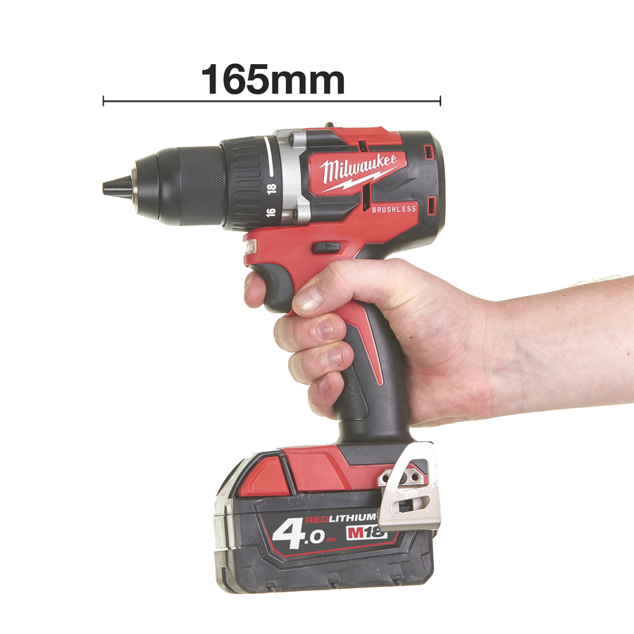 Milwaukee M18 CBLDD-402C KOMPAKTNÍ BEZUHLÍKOVÝ VRTACÍ ŠROUBOVÁK