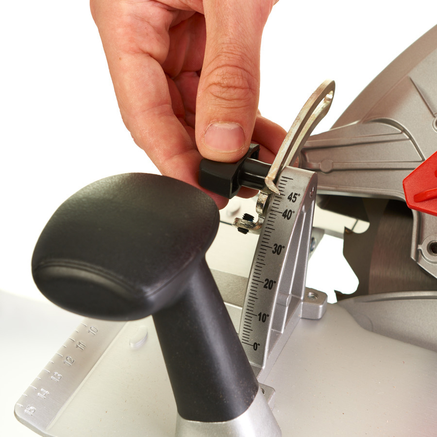 Milwaukee CS 85 SB Okružní pila 235mm (85mm DOC)