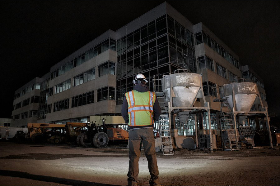 Milwaukee Čelovka 475 lumenů USB L4 HL-301